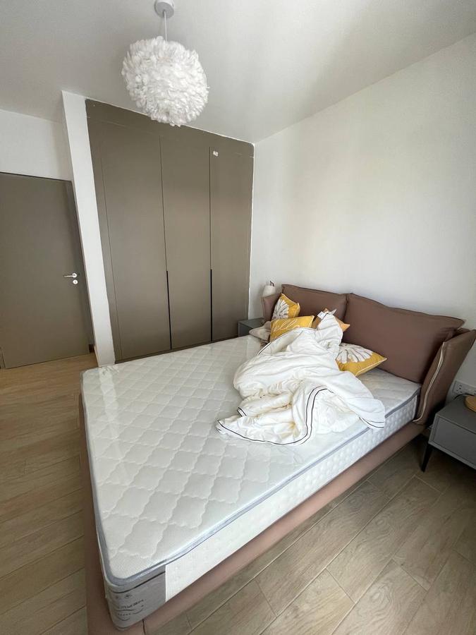 2 Bed Apartment with En Suite in South C - 6