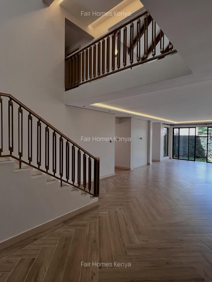 5 Bed Townhouse with En Suite at Convent Drive - 14