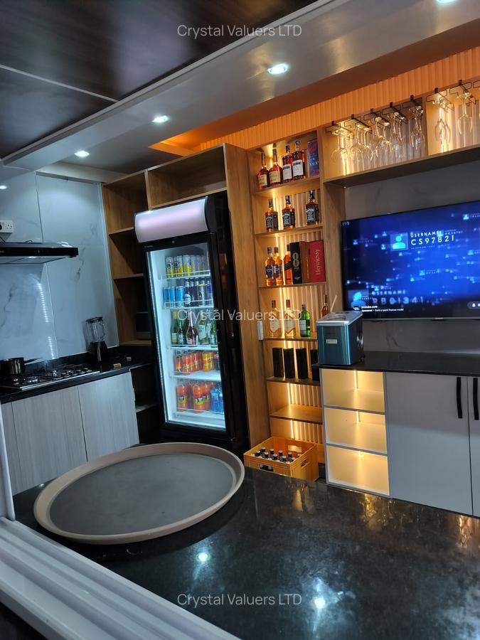 1 Bed Apartment with Gym in Kilimani - 3