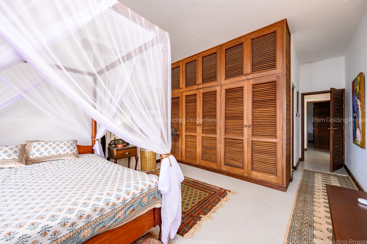 3 Bed Apartment with Swimming Pool at Cement Road - 19