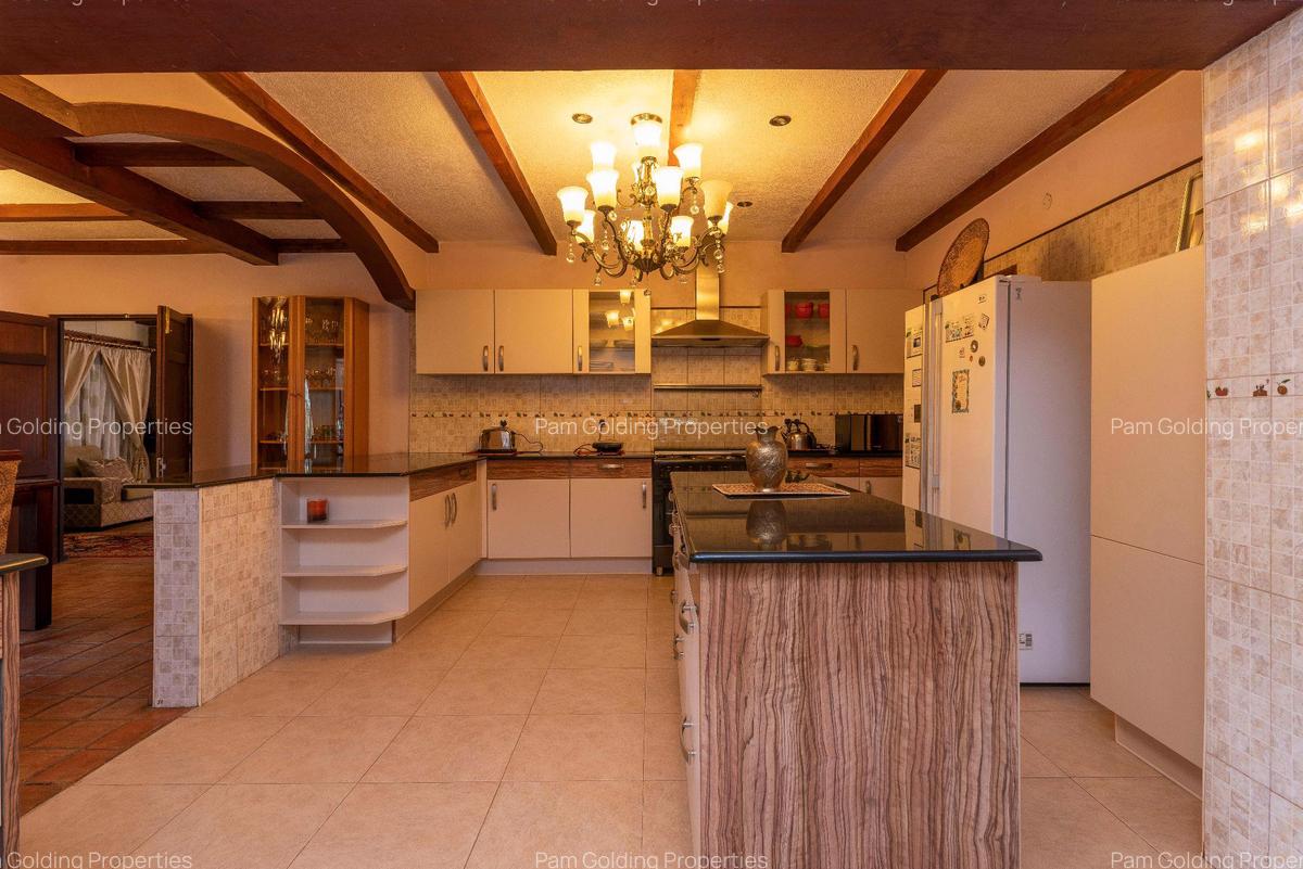 5 Bed House with En Suite in Karen - 10