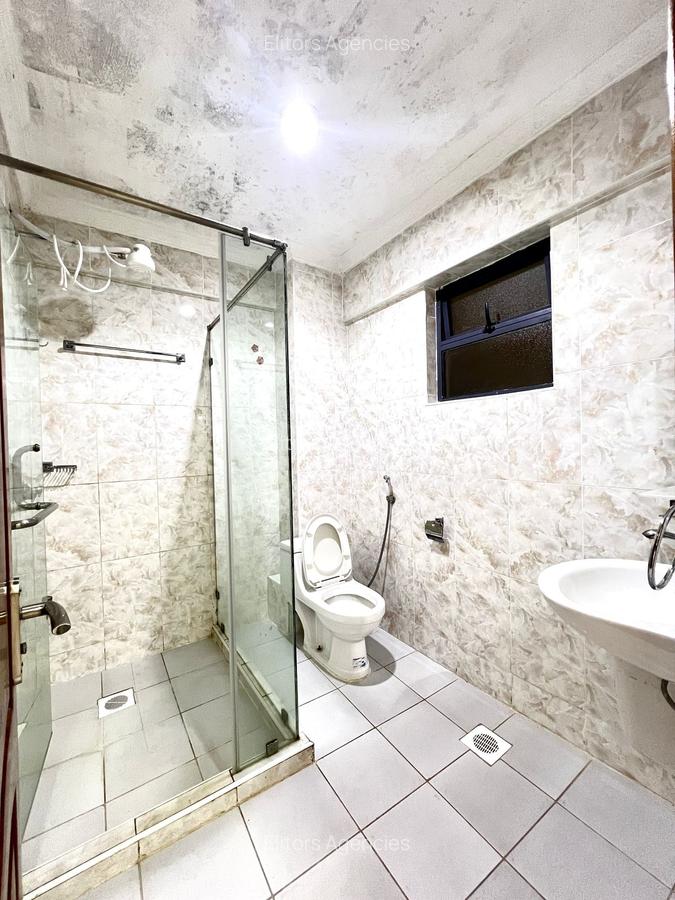 1 Bed Apartment with En Suite at School Lane - 11