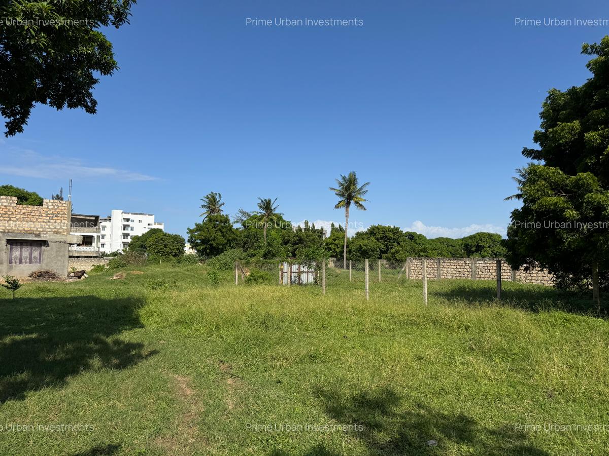 Land in Mtwapa - 10
