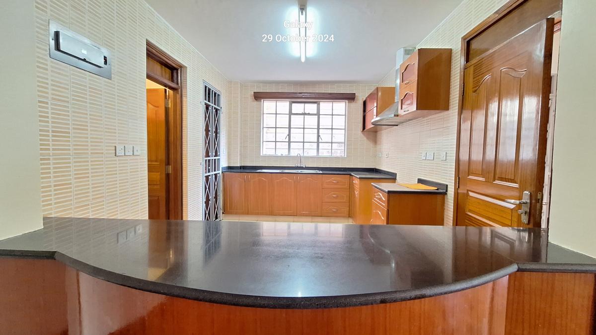 5 Bed Townhouse with En Suite at Kaputei Gardens - 2