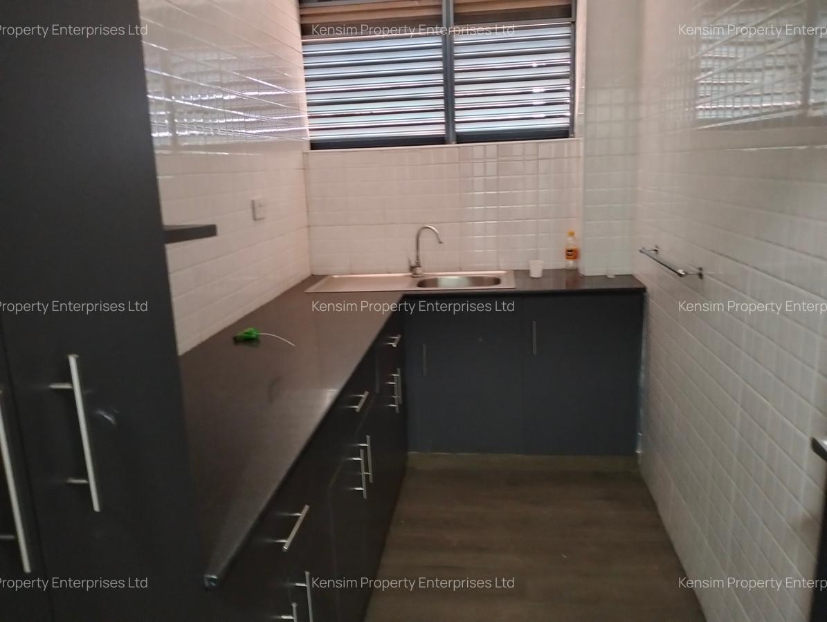 3,600 ft² Commercial Property with Service Charge Included in Westlands Area - 9