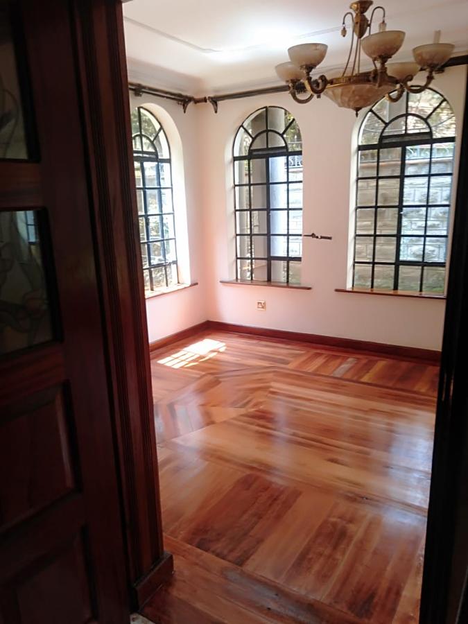 5 Bed Townhouse with En Suite at Kilimani - 10