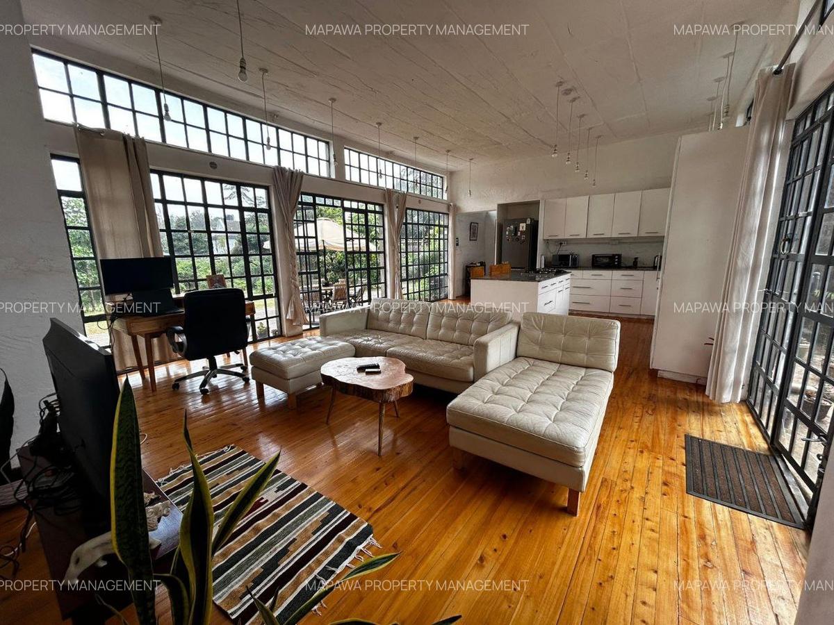 Serviced 3 Bed Apartment with En Suite in Garden Estate - 4