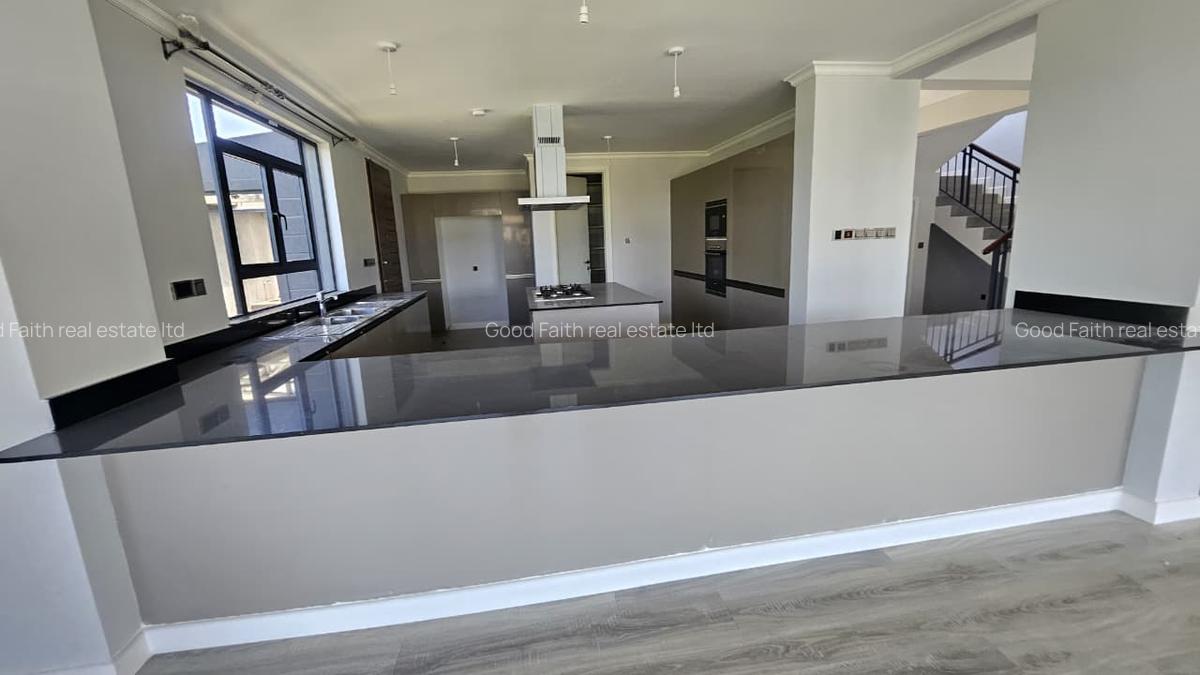 5 Bed Villa with En Suite in Kiambu Road - 6