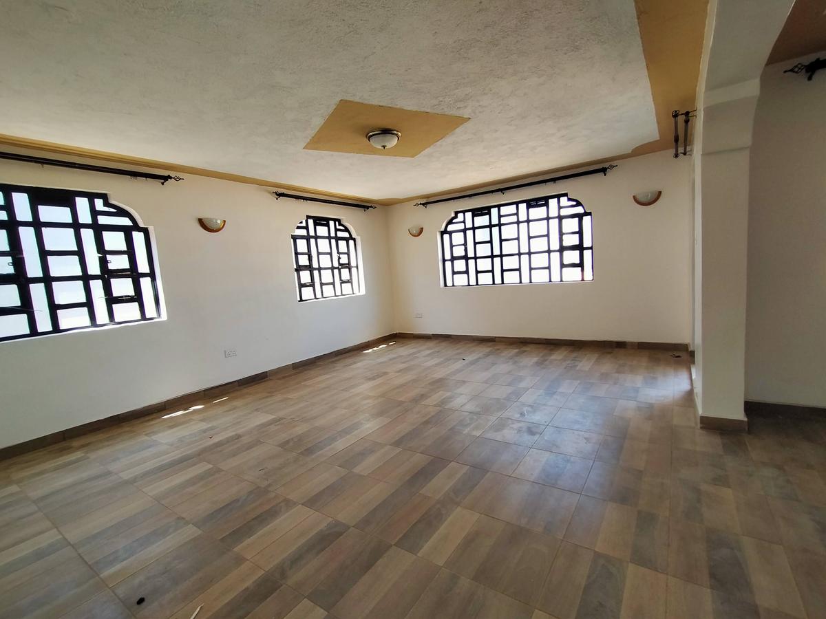 4 Bed House with En Suite in Kiambu Road - 16