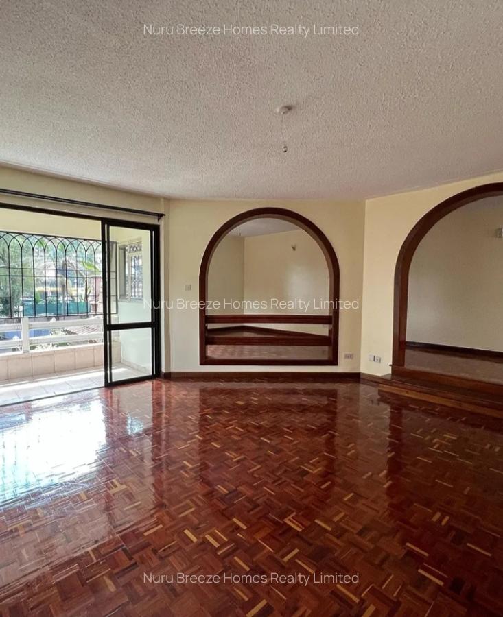 4 Bed Townhouse with En Suite in Lavington - 2