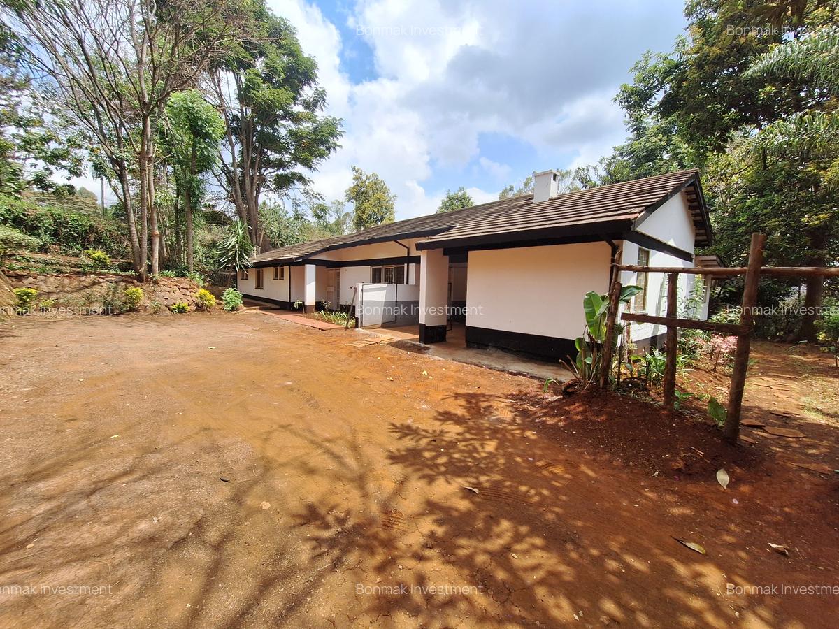 4 Bed House with En Suite at Loresho Crescent - 5