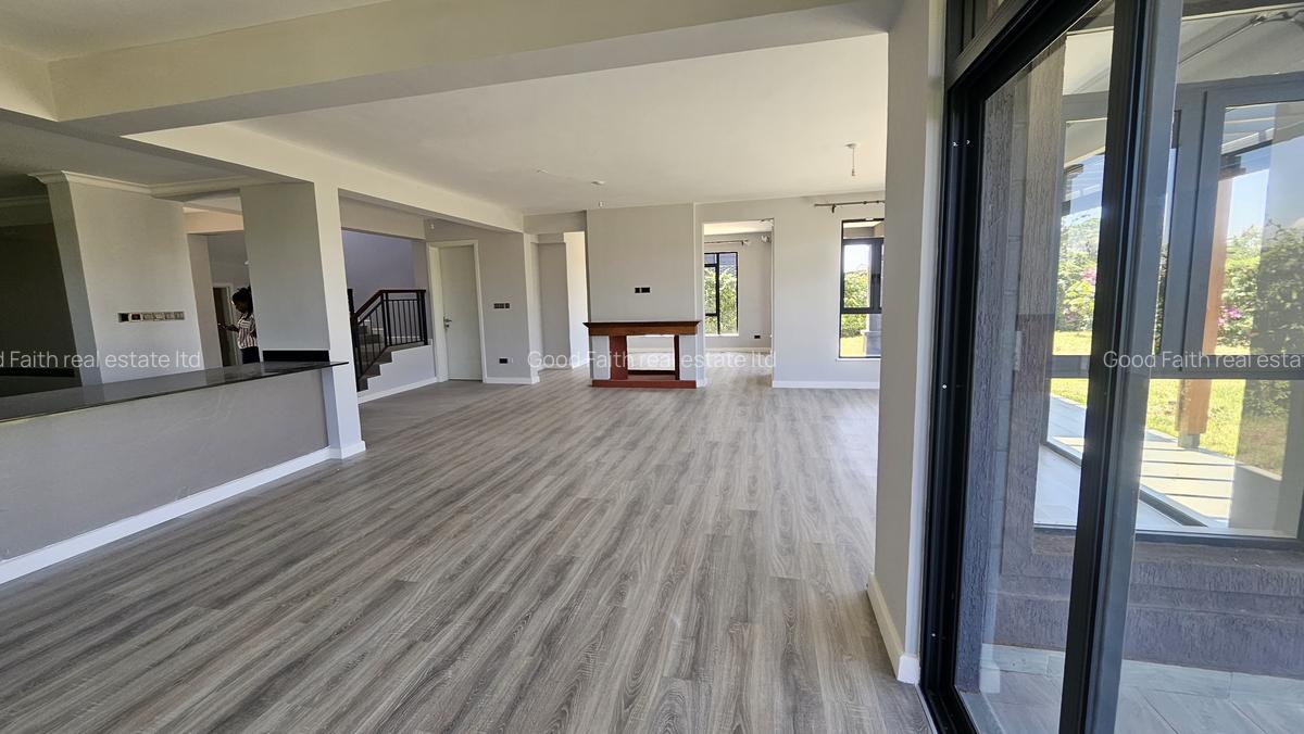 5 Bed Townhouse with En Suite in Kiambu Road - 3