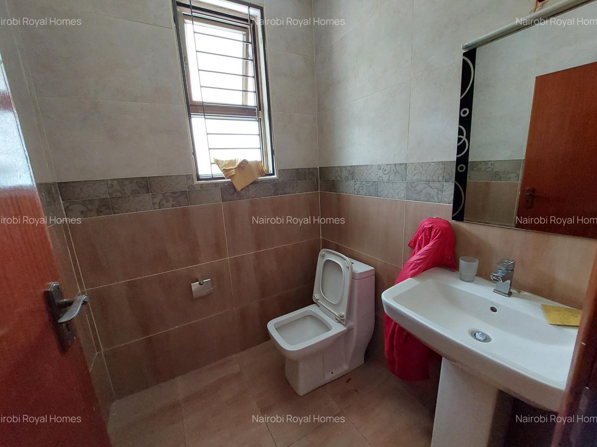 5 Bed Townhouse with En Suite at Amboseli Lane - 7