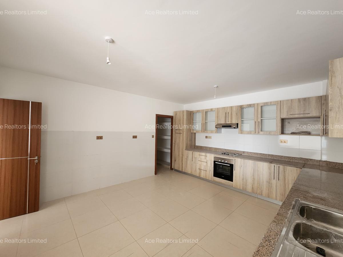 3 Bed Apartment with En Suite at Westlands Off Rhapta Road - 11