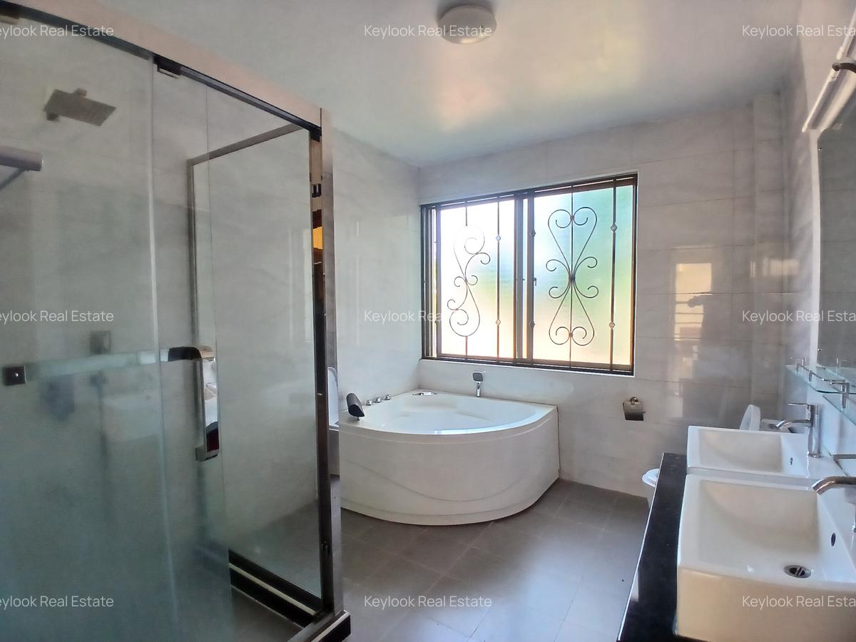 5 Bed Townhouse with En Suite at Lavington Green - 6