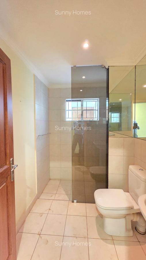 4 Bed House with En Suite at Old Muthaiga - 19