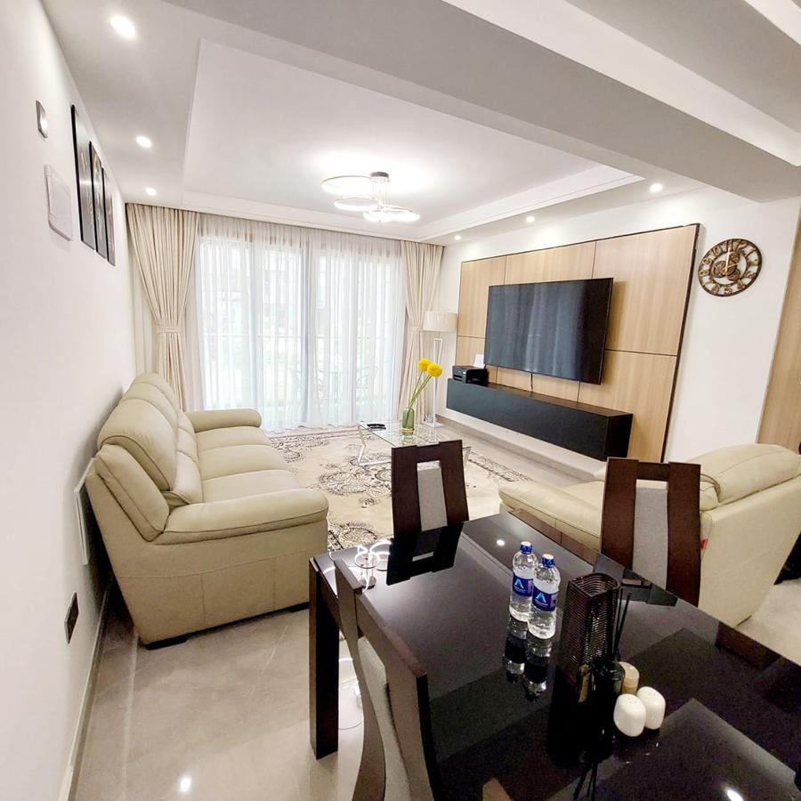 Furnished 3 Bed Apartment with En Suite at Riverside Drive - 1