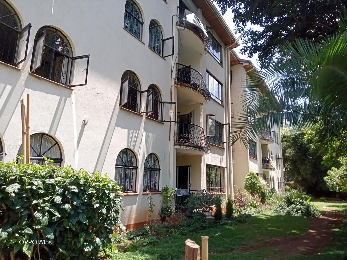 Serviced 4 Bed Apartment with Swimming Pool in Kileleshwa - 12