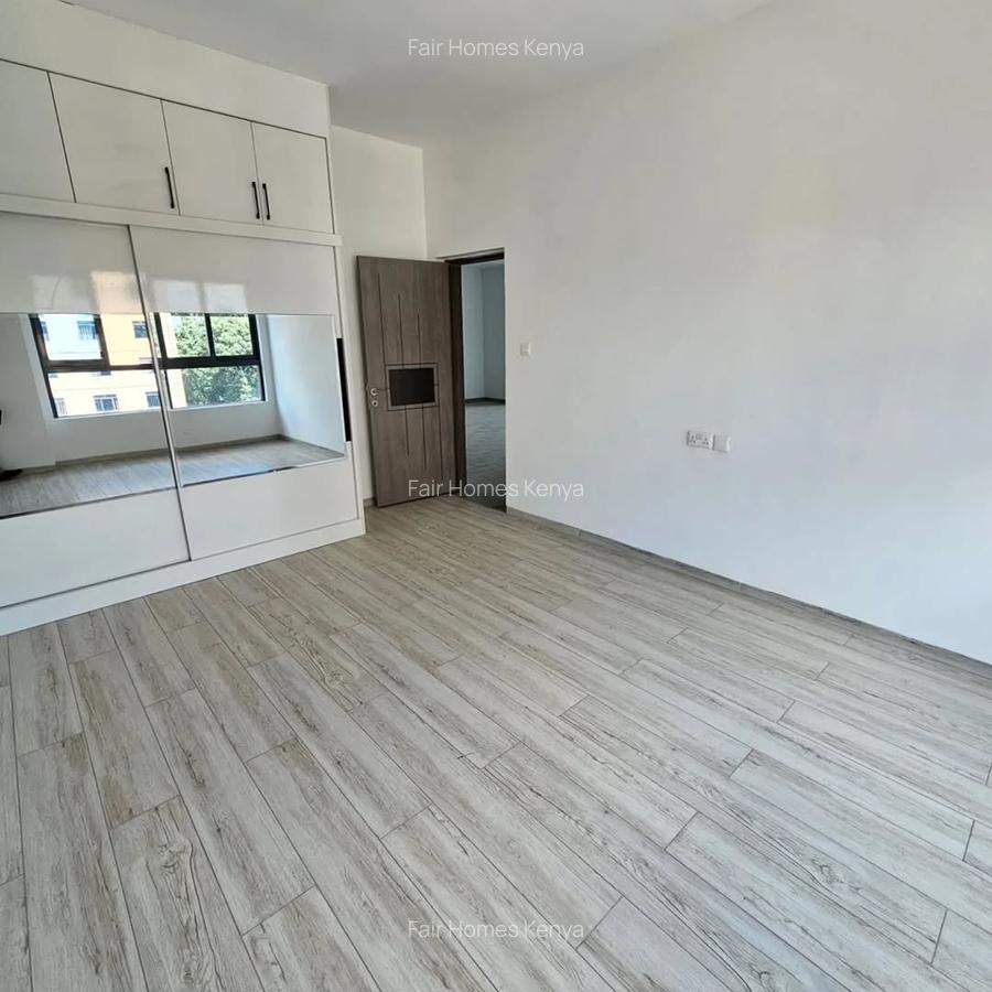 2 Bed Apartment with En Suite at Valley Arcade - 8