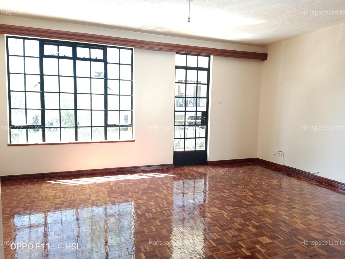 2 Bed Apartment with En Suite in Kilimani - 3