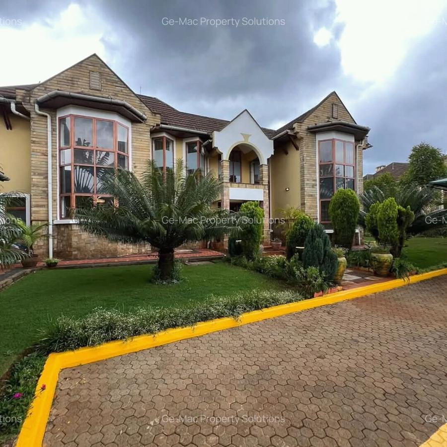 5 Bed House with En Suite in Runda - 17