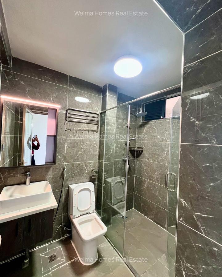 3 Bed Apartment with En Suite in Lavington - 5