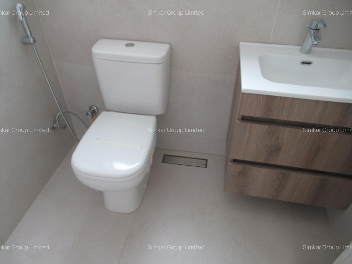 5 Bed House with En Suite at Runda - 8