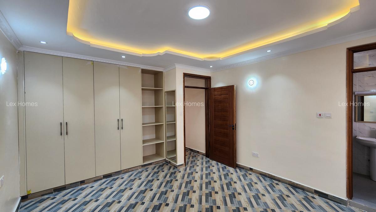 2 Bed Apartment with En Suite at Rimpa - 12