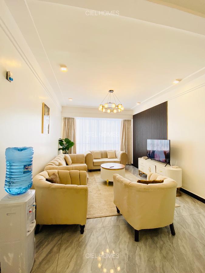 Furnished 2 Bed Apartment with En Suite at Wood Avenue - 2