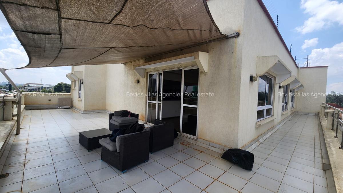 4 Bed Apartment with En Suite in Westlands Area - 6