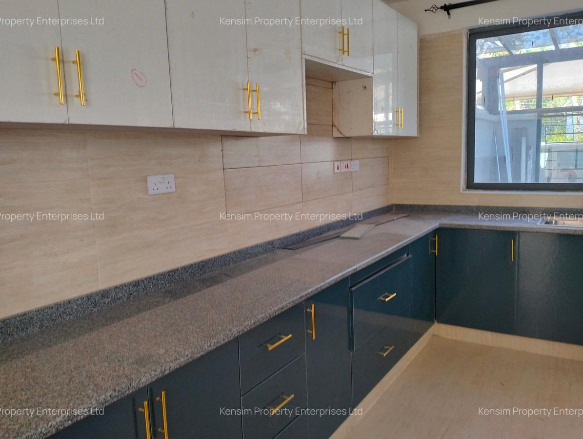 4 Bed Townhouse with En Suite in Lavington - 3