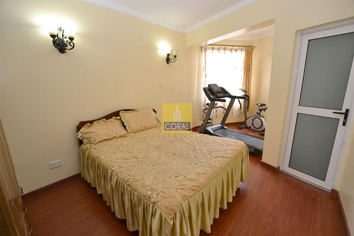 7 Bed Apartment with En Suite in Lavington - 12