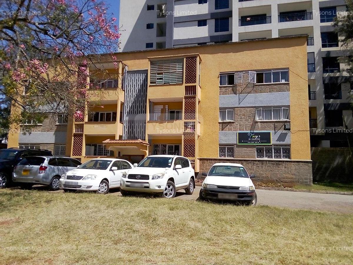 Office with Parking in Kilimani - 1