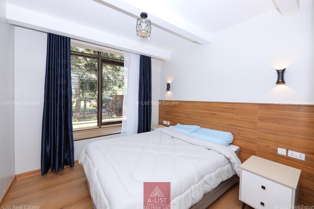 2 Bed Villa with En Suite at Ridgeways - 8