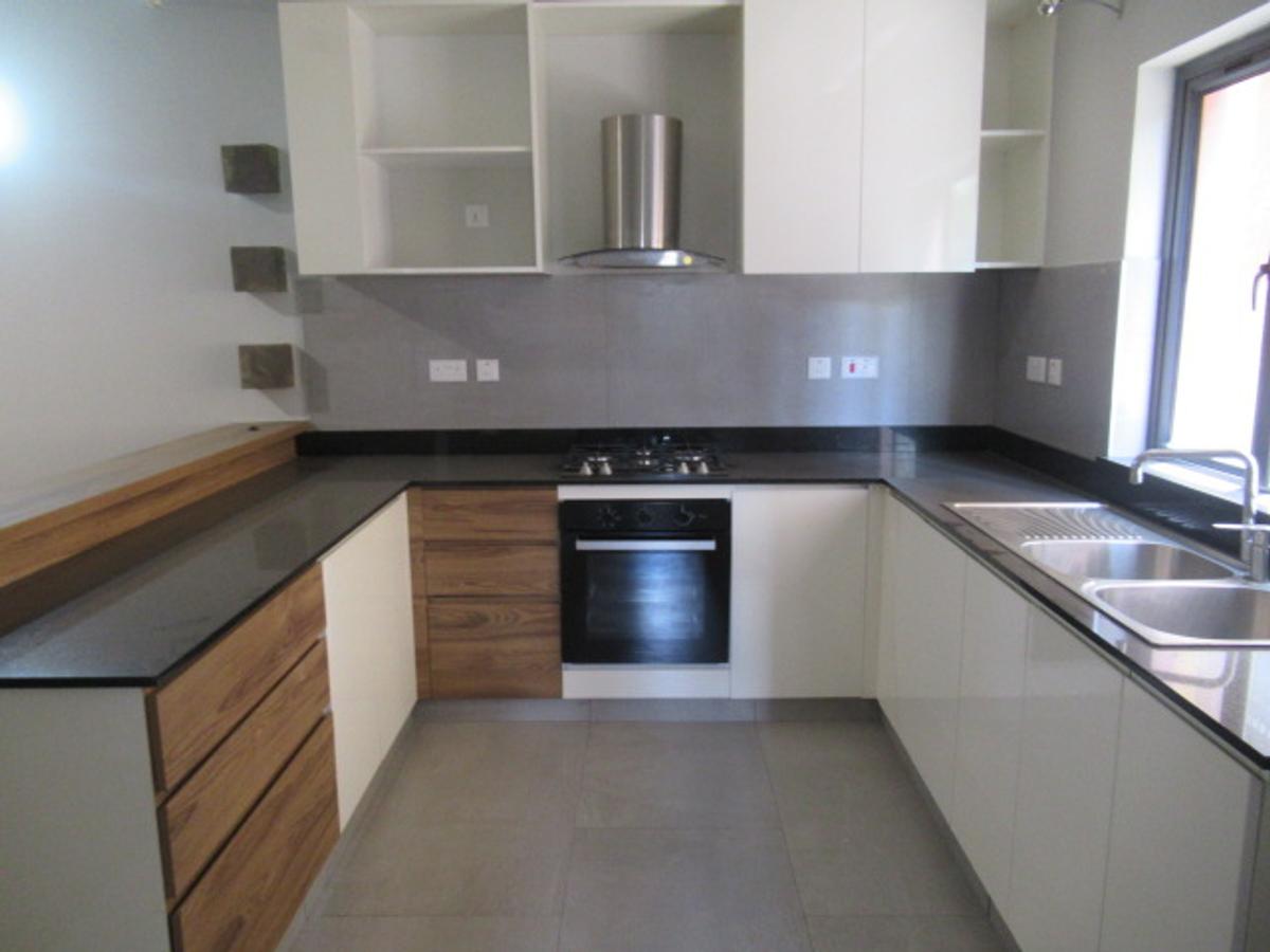 3 Bed Apartment with En Suite at Kileleshwa - 8