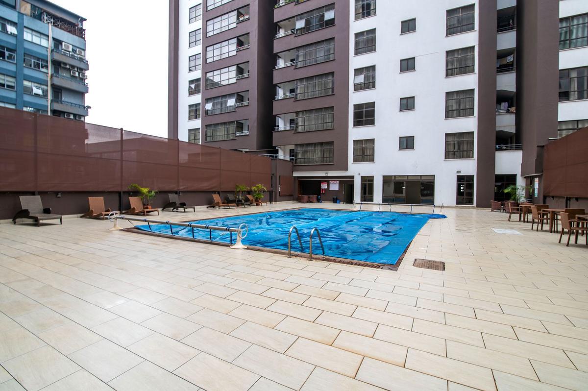 3 Bed Apartment with En Suite in Westlands Area - 19