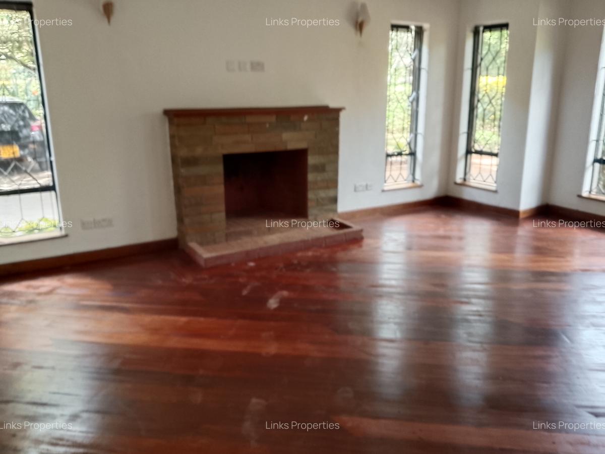 4 Bed Townhouse with En Suite at Karen - 7