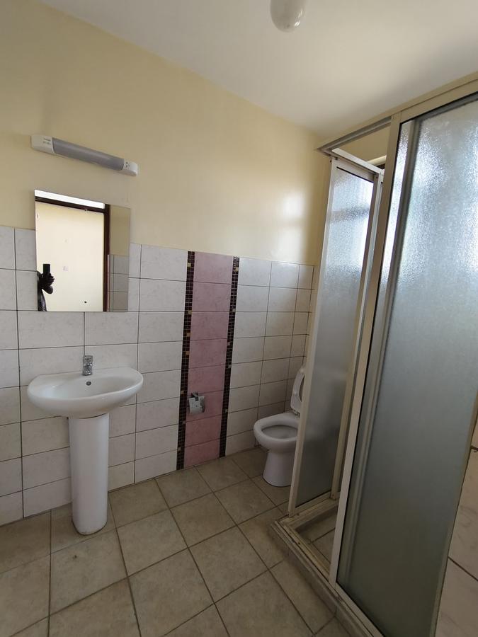 Serviced 5 Bed Apartment with En Suite in Kilimani - 10