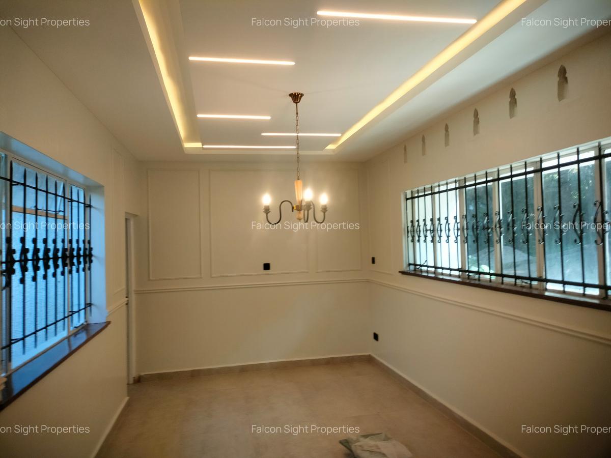 4 Bed Townhouse with Garden at Few Minutes Drive To Gigiri And Roslyn Academy - 13