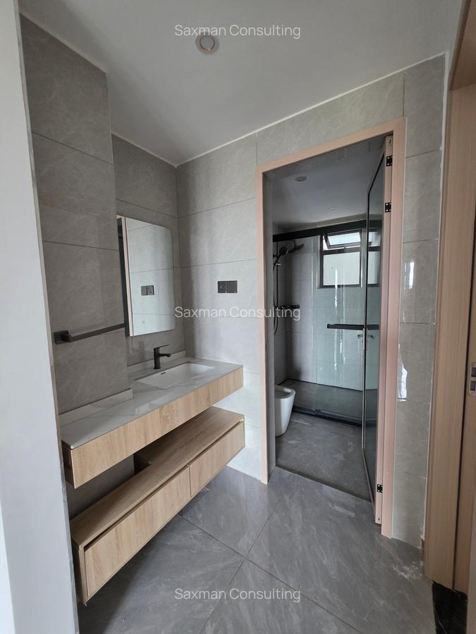 2 Bed Apartment with En Suite in Riverside - 15