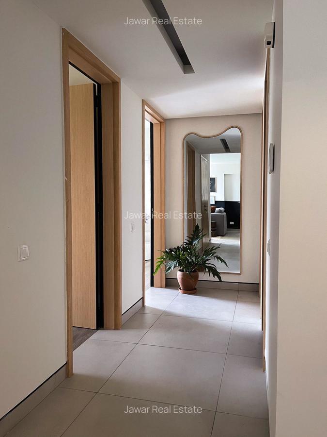 Serviced 2 Bed Apartment with En Suite at Dennis Pritt Road - 4