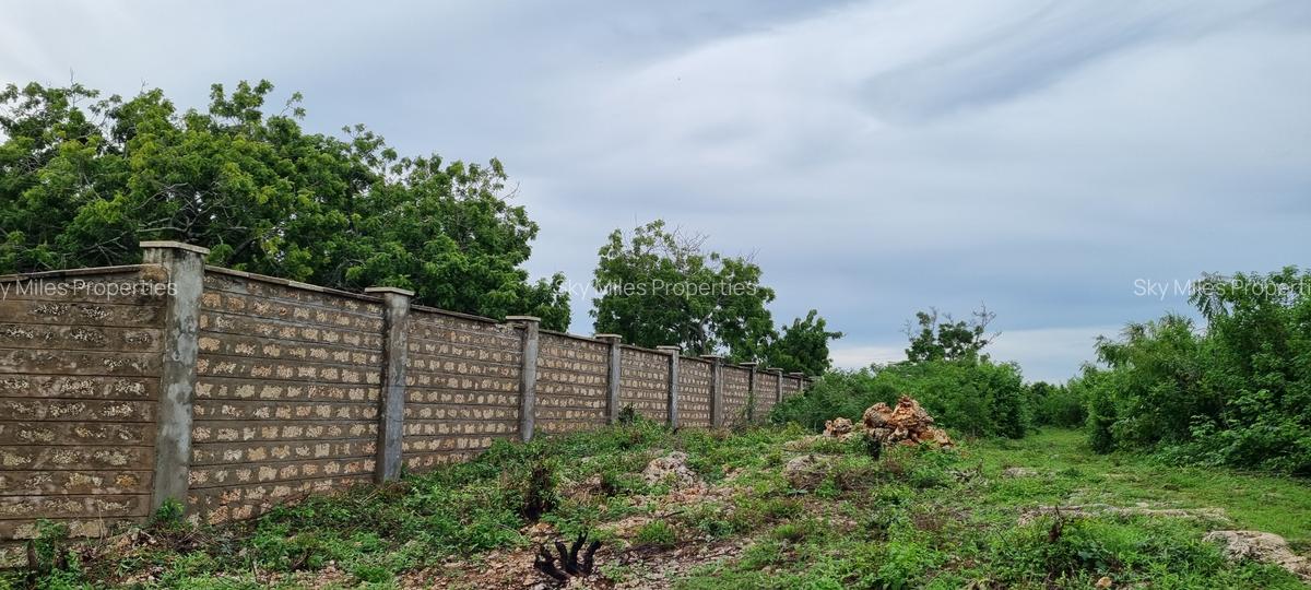 10 ac Land at Kuruwitu - 12
