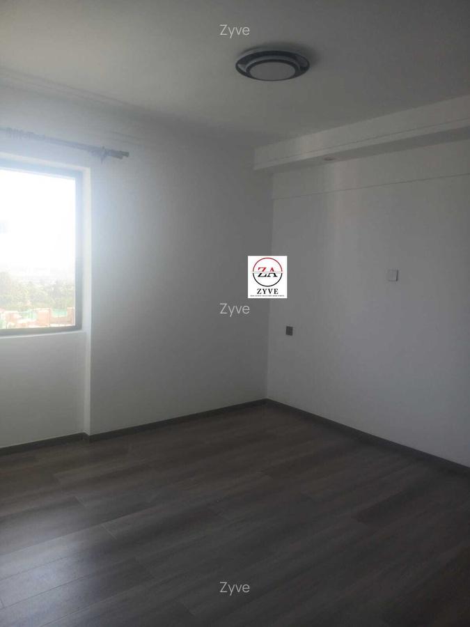 2 Bed Apartment with En Suite at Lavington - 8