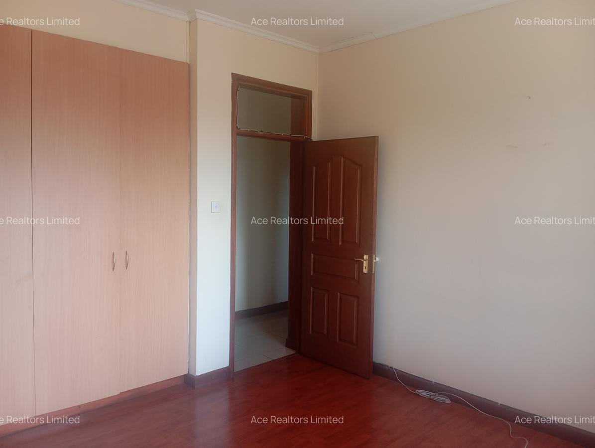 3 Bed Apartment with En Suite at Near Mp Shah Hospital - 5
