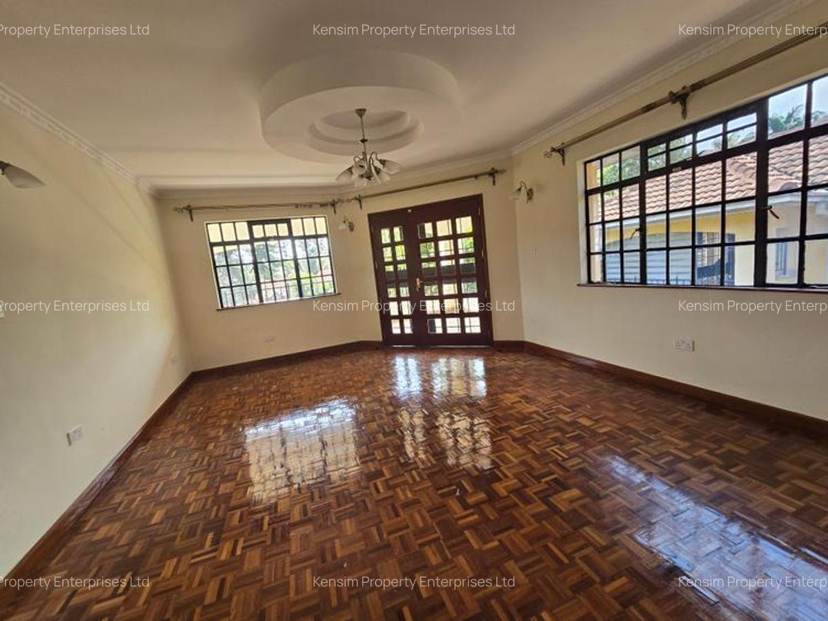 4 Bed Townhouse with En Suite in Lavington - 3