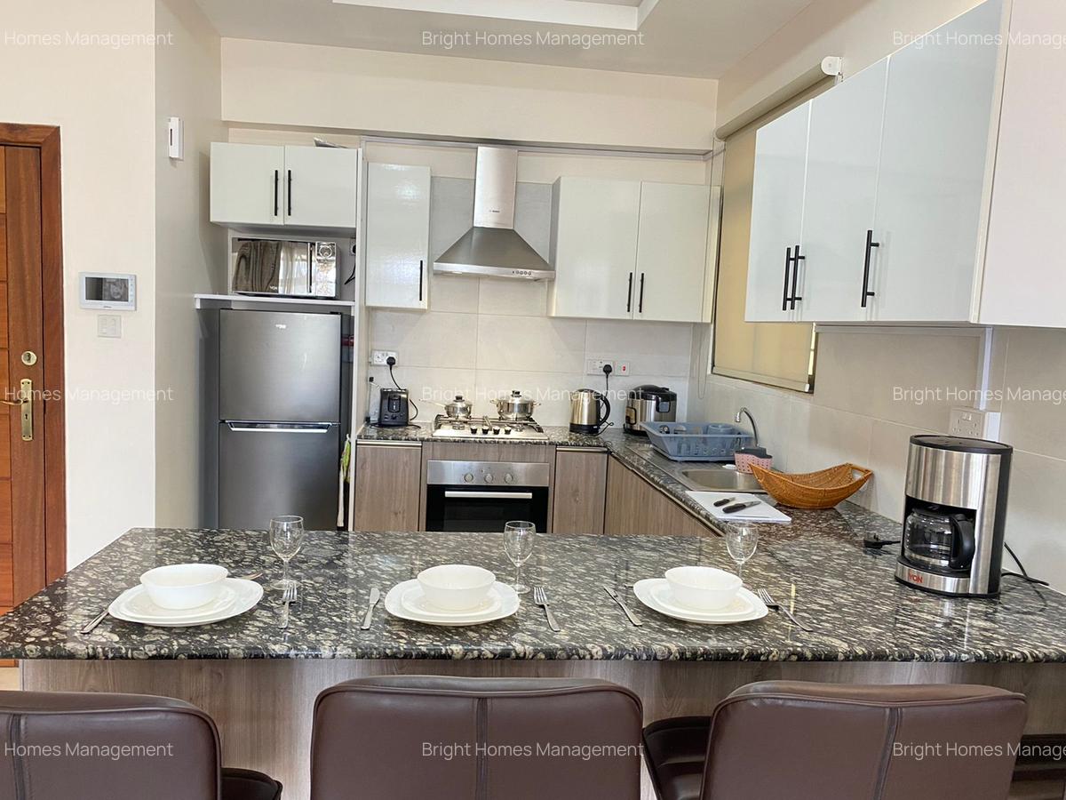 Furnished 2 Bed Apartment with En Suite in Kilimani - 3