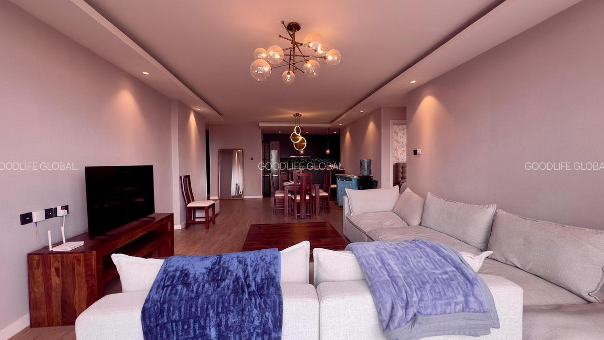 3 Bed Apartment with En Suite at Brookside - 4