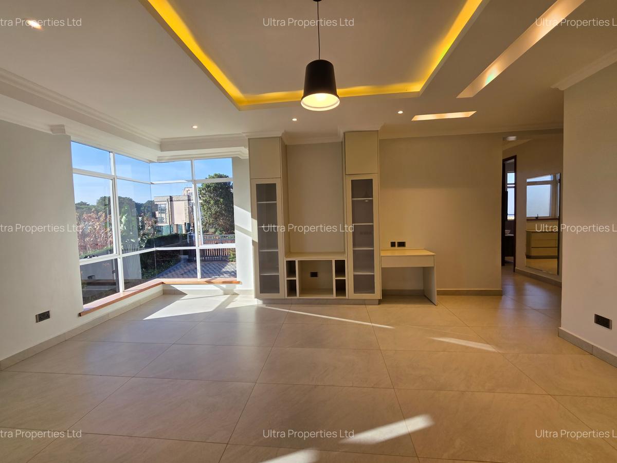 4 Bed Villa with En Suite in Tatu City - 14