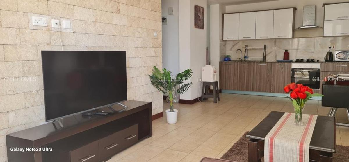 Furnished 1 Bed Apartment with En Suite at Wood Avenue - 4