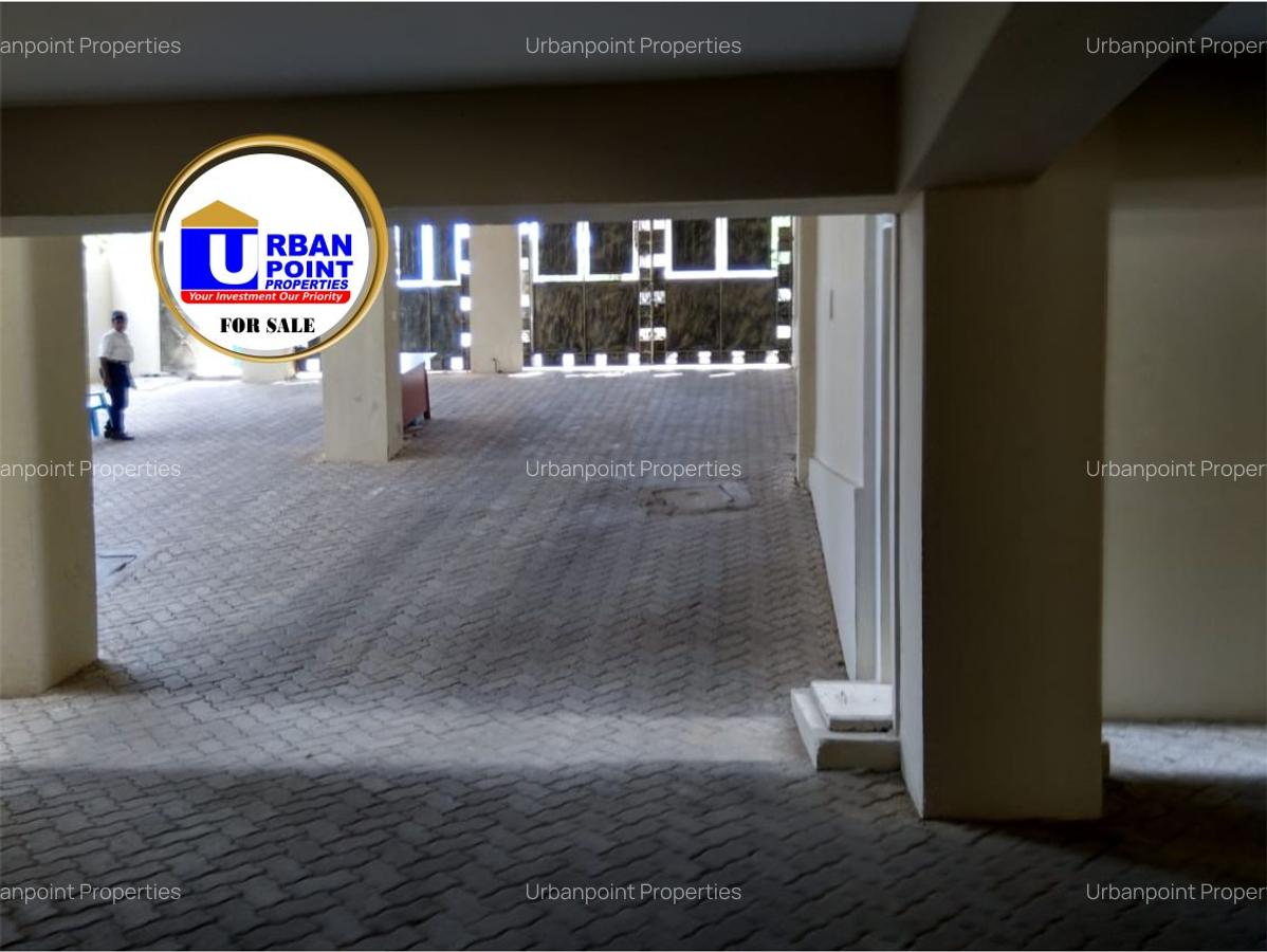 3 Bed Apartment with Parking in Tudor - 9